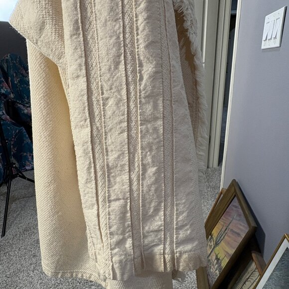 FITZ 100% Cotton Jacket in Cream Made in Canada - Picture 10 of 13